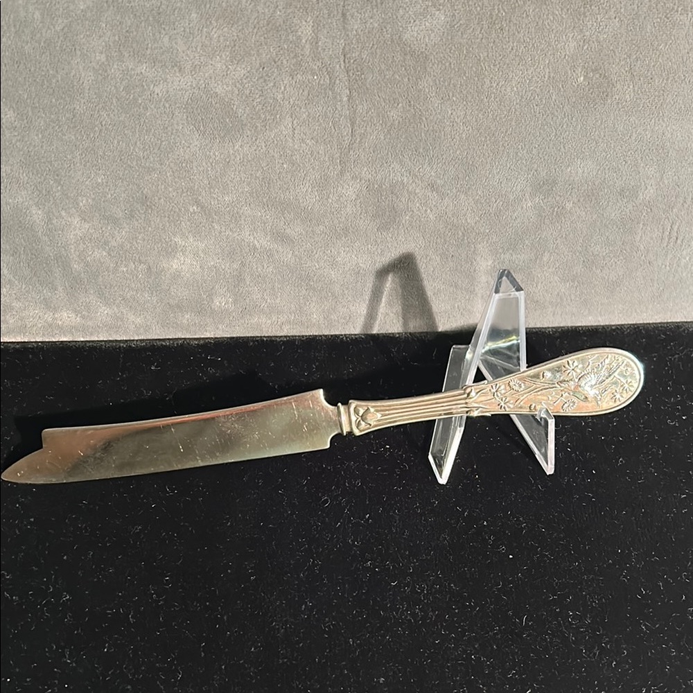 TIFFANY & CO. STERLING CHEESE KNIFE
